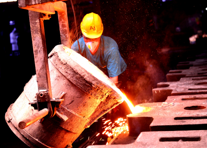 DFM vs Trial-and-Error in Custom Metal Casting: Why Smart Buyers Get Casting Designs Reviewed Before Sourcing